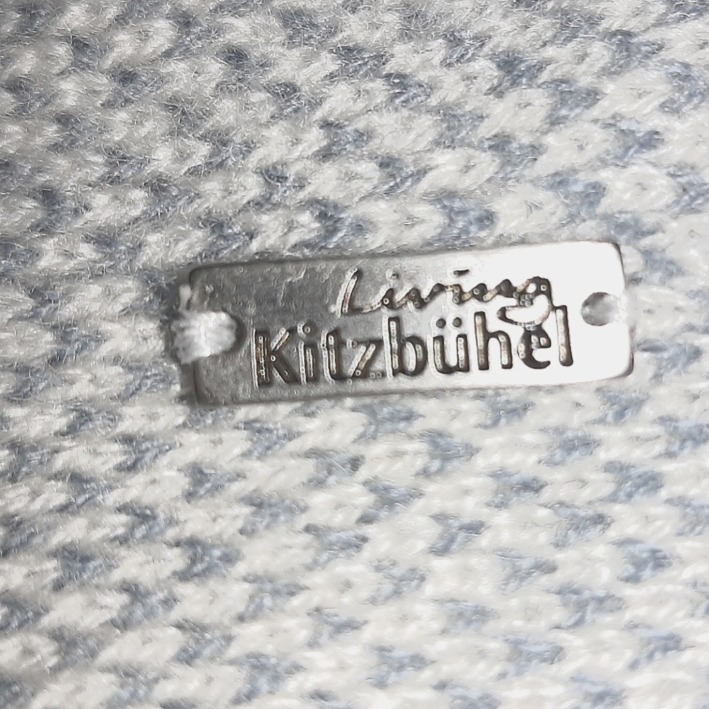 Living Kitzbuhel | Cream & Blue Scarf
